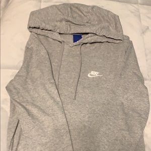 Small Nike hooded long sleeve
